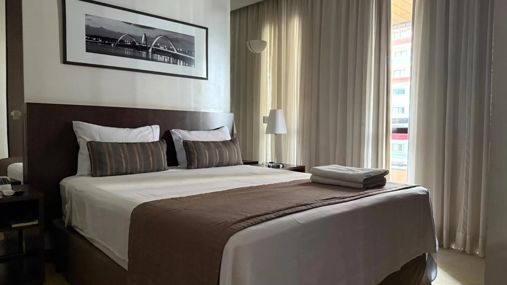 Flat Fantastico No Hotel Bonaparte E Brasília